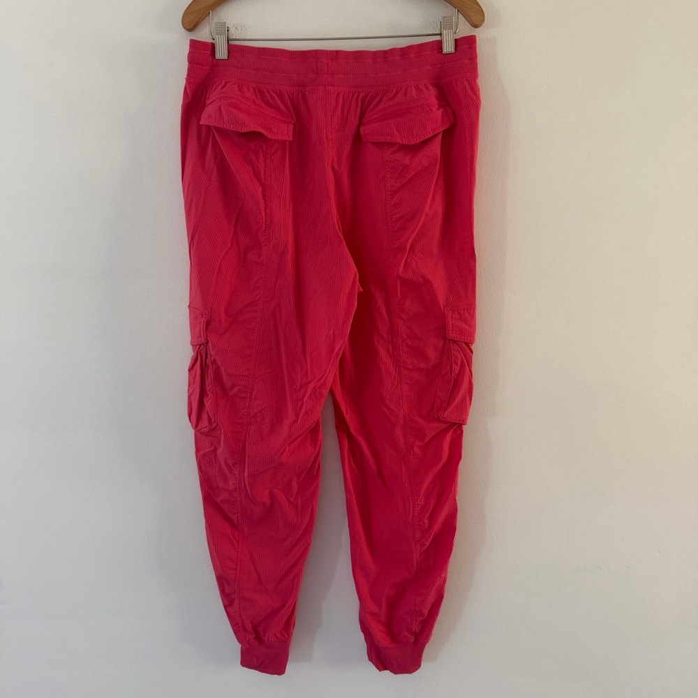 Lululemon Dance Studio Joggers Relaxed-Fit Mid-Rise Cargo Size Large - Picture 5 of 8